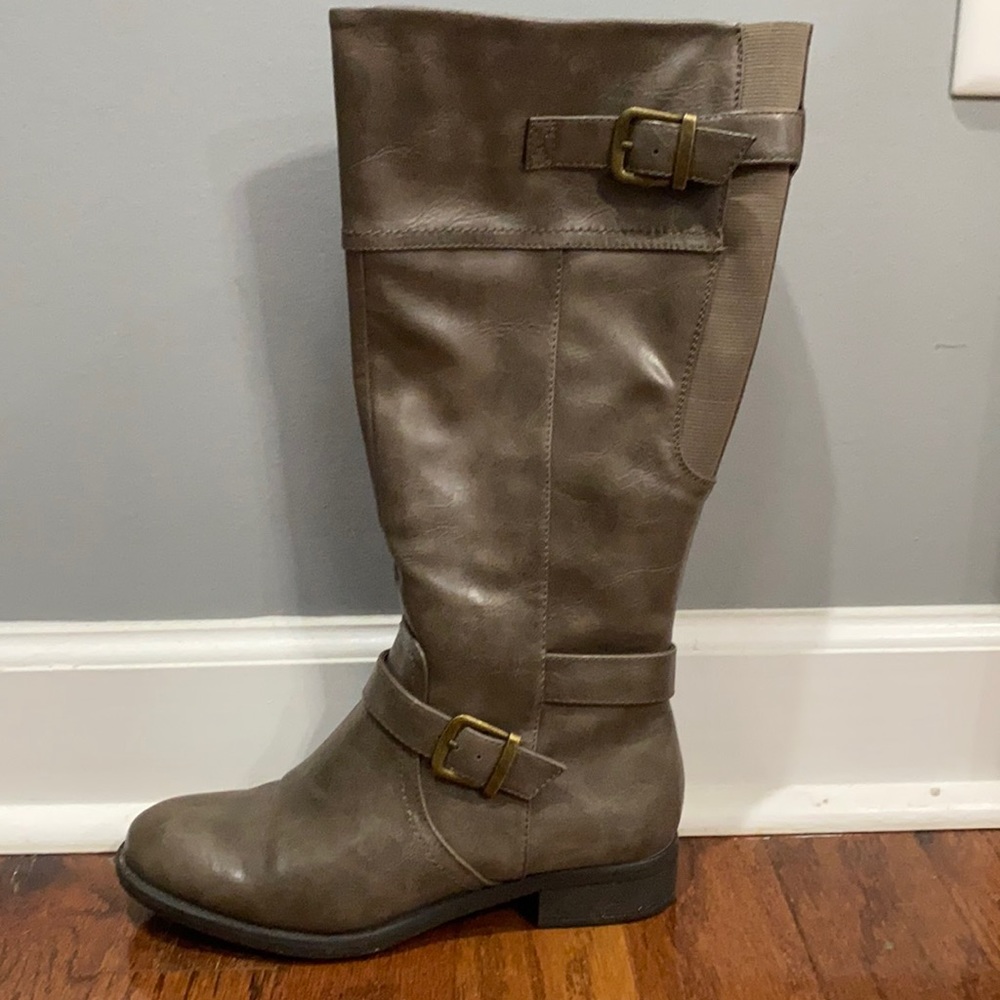 Kim Rogers boots